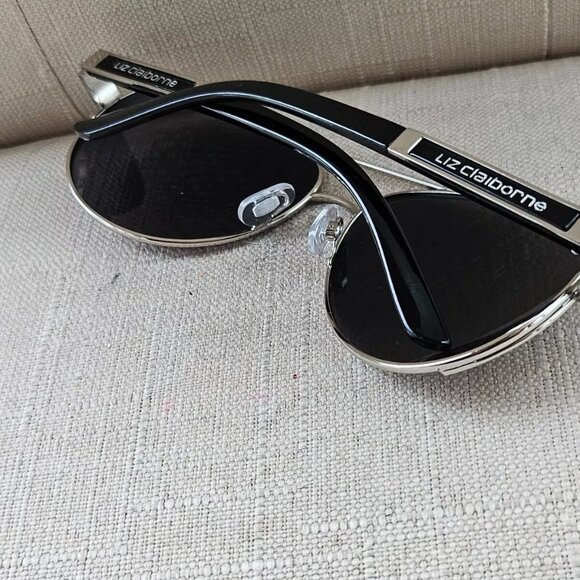 Liz Claiborne Sunglasses Silver Tone Metal Frame Unisex Eye Wear 61[]14 125 - Picture 4 of 12